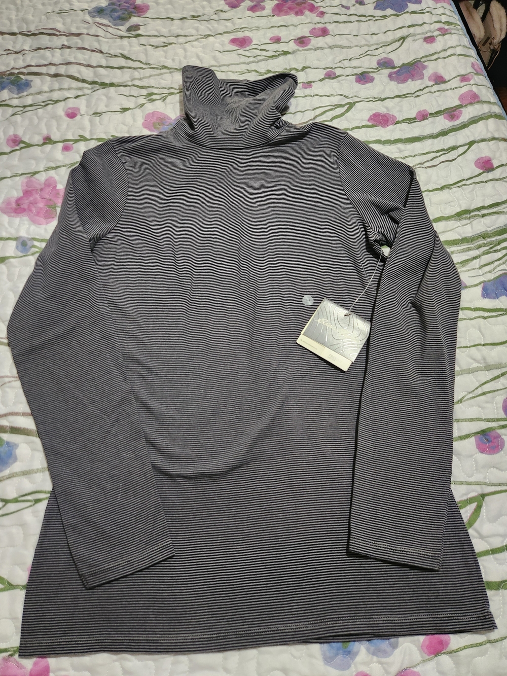 Eddie Bauer Gray Striped Turtleneck Long-Sleeve Top